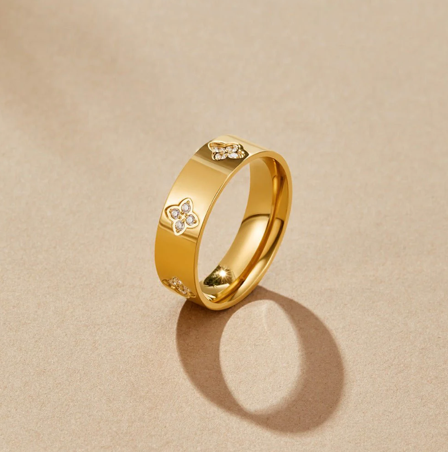 Bague Trèfle en Cristal Dorée