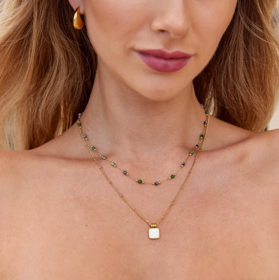 Collier pendentif noir Lucia