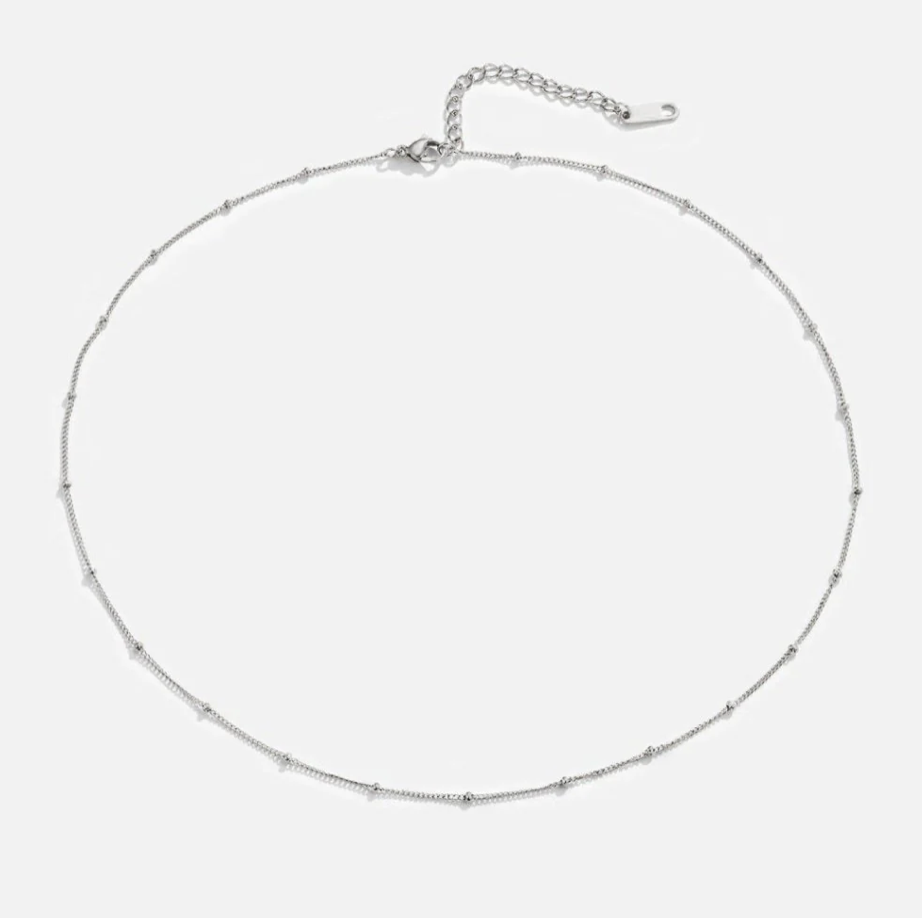 Collier chaîne argentée à perles Niyah